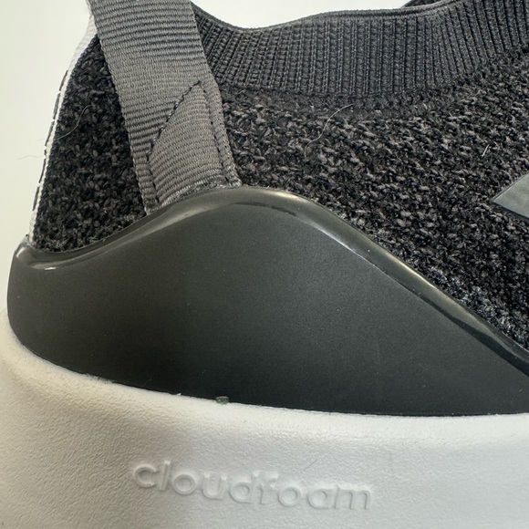 EUC Adidas Ultimafusion Cloudfoam Ladies 9.5 - Picture 8 of 9